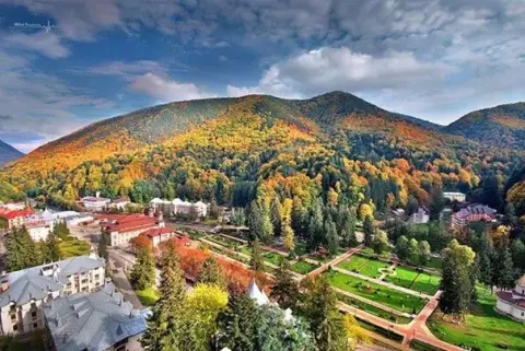1. Slănic Moldova
