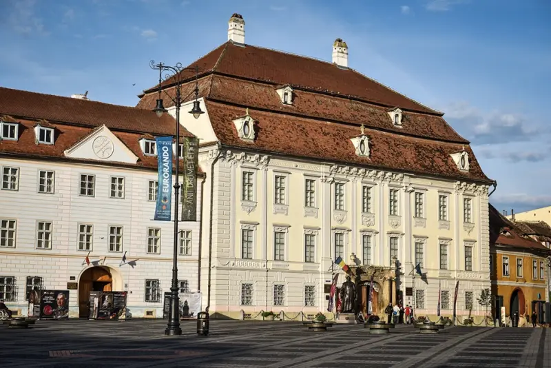 Was können Sie bei einem Aufenthalt in Sibiu (Hermannstadt) besichtigen?