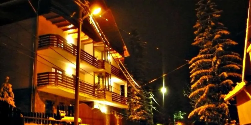 Casa Soarelui, foto 2 van 51