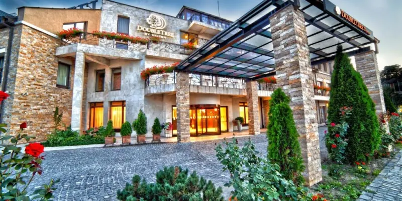 DoubleTree by Hilton Hotel Sighisoara - Cavaler, Foto 1 von 33