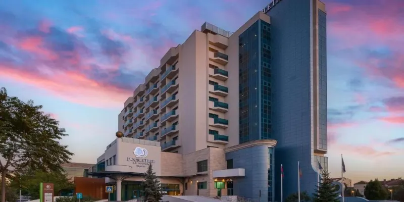 DoubleTree by Hilton Oradea, foto 1 van 146