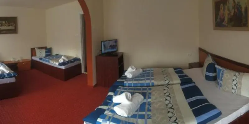 Le Baron, Foto 3 von 101