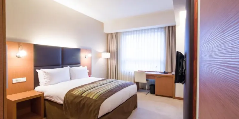 Ramada by Wyndham, Foto 5 von 135