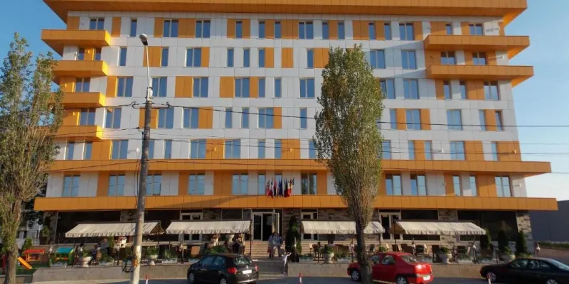 Zimbru, Foto 1 von 56